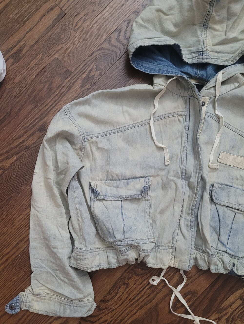 BDG Cropped Jacket - Picture 3 of 9